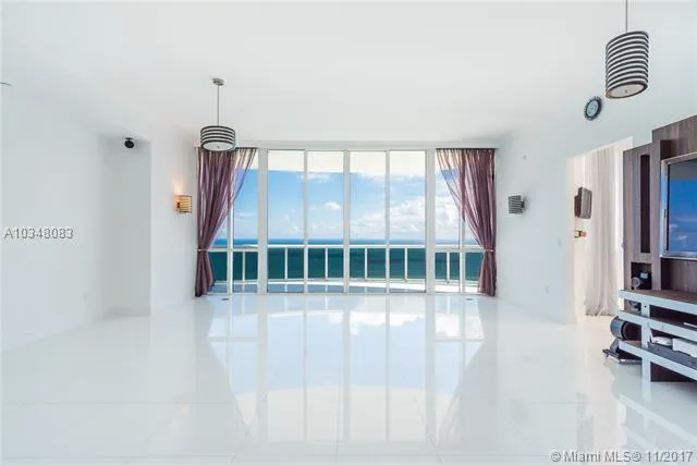 Trump Tower 2 #4101 image #6