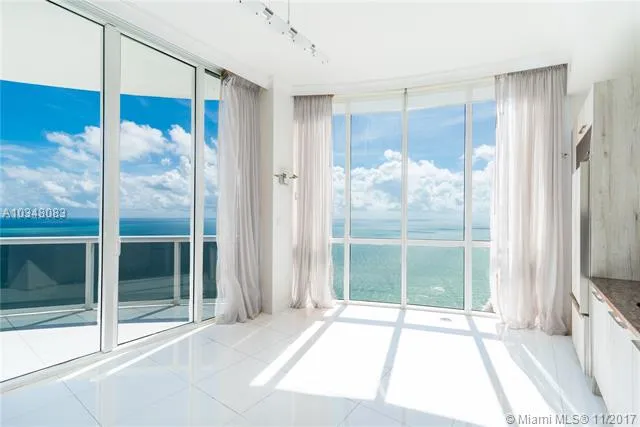 Trump Tower 2 #4101 image #8