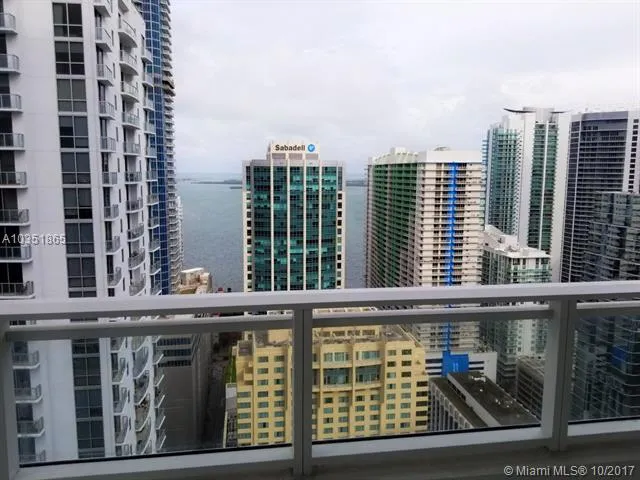 The Bond #3606 image #14