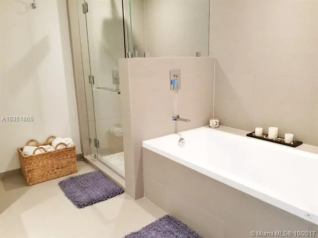 The Bond #3606 image #25