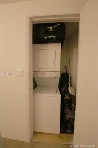 Quantum on the Bay #3206 image #10