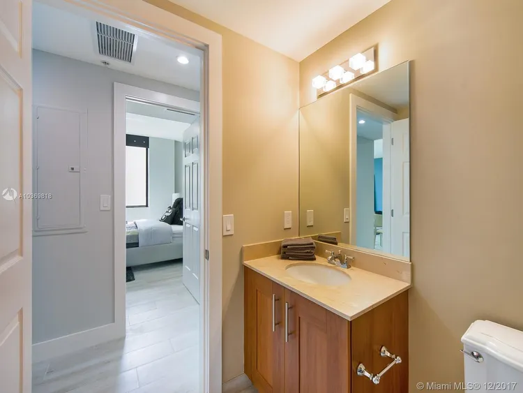 1300 Ponce #714 image #13