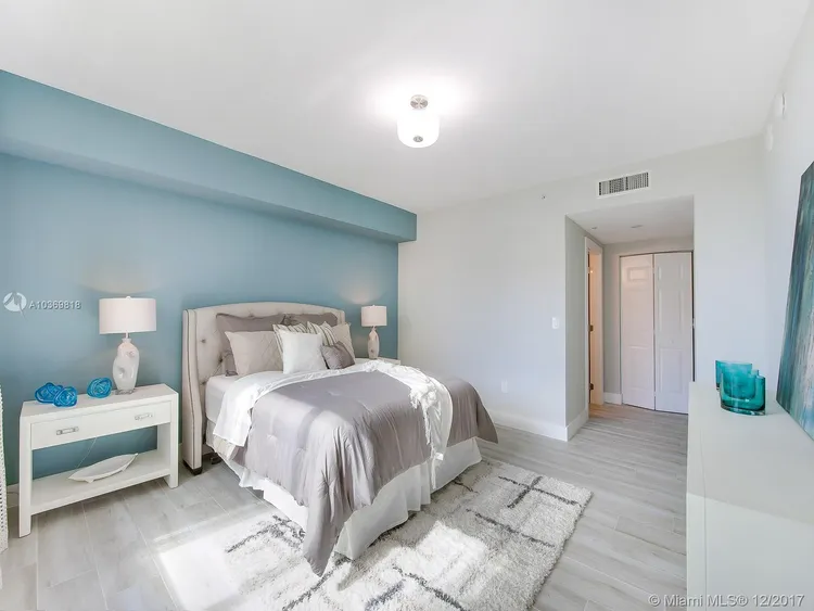 1300 Ponce #714 image #9