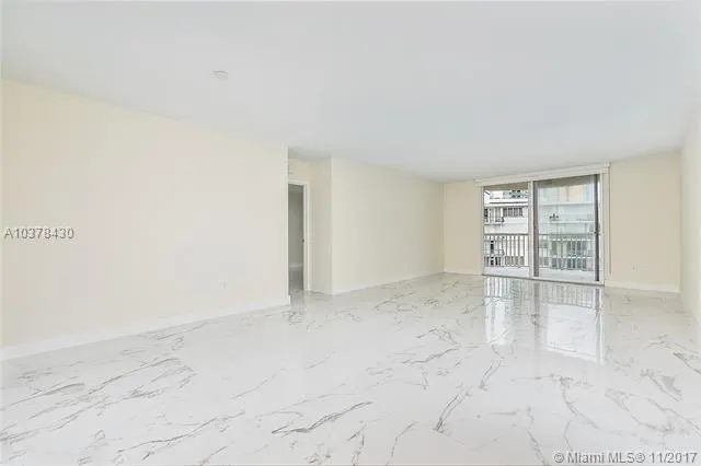 Bayshore Place #1404B image #10