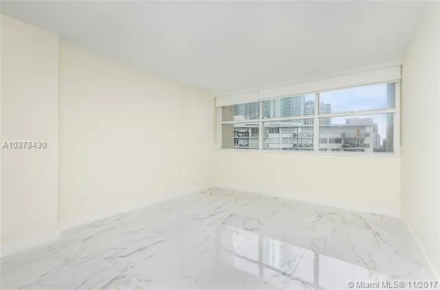 Bayshore Place #1404B image #13