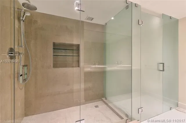 Bayshore Place #1404B image #21