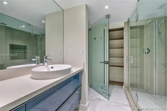 Bayshore Place #1404B image #22