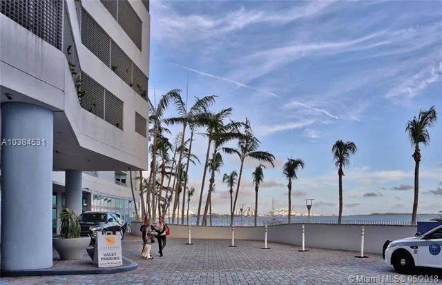 One Miami #605 image #14