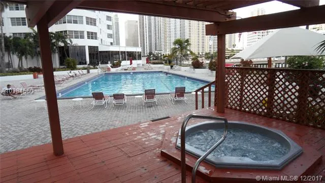 Four Ambassadors #825 image #9