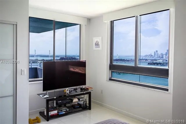 Waverly #3202 image #10