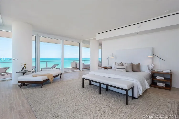 The Surf Club Four Seasons Hotel And Residences #N-821 image #7