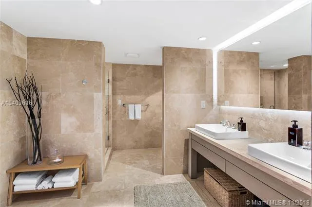 1 Hotel & Homes #1415 image #13