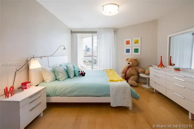 Williams Island 7000 #1001 image #12