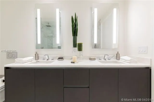 Echo Brickell #4102 image #18