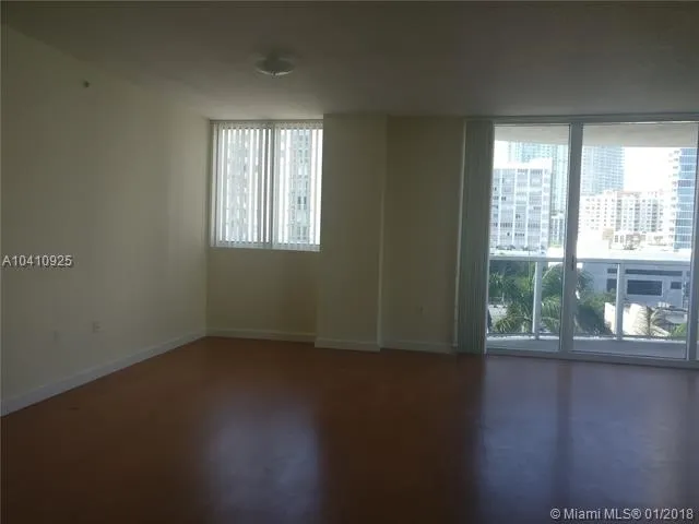 23 Biscayne #605 image #13