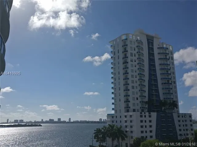 23 Biscayne #605 image #21