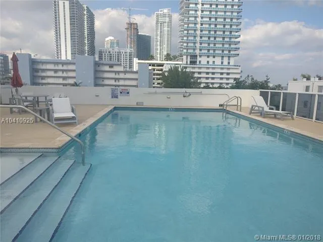 23 Biscayne #605 image #25