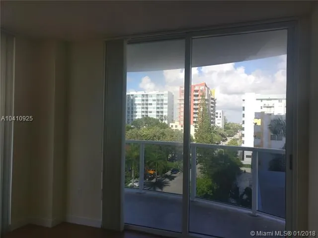 23 Biscayne #605 image #9