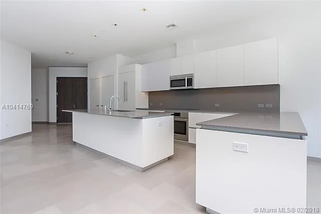 Rise Brickell City Centre #4101 image #6