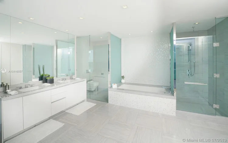 Jade Signature #605 image #26