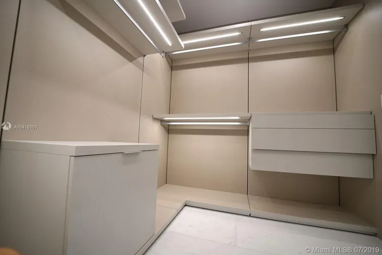 Jade Signature #605 image #30