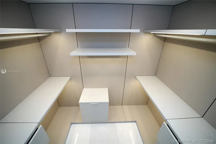 Jade Signature #605 image #31