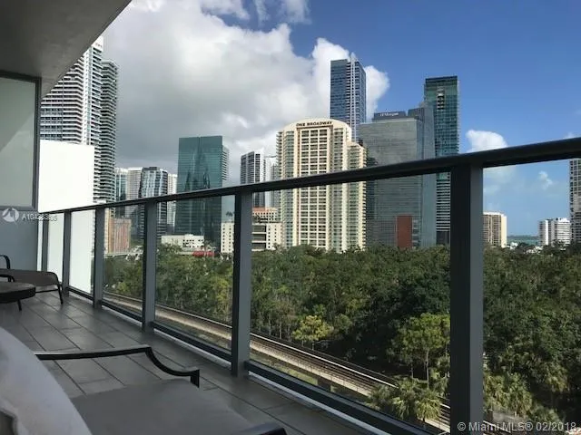 Le Parc at Brickell #801 image #32