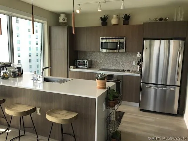 Le Parc at Brickell #801 image #6