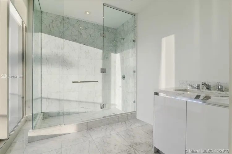 Jade Signature #505 image #12