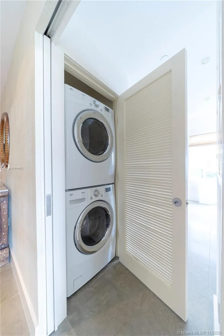 Gorlin at Aqua #603 image #22