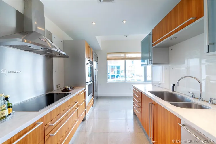 Gorlin at Aqua #603 image #24