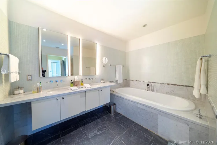 Gorlin at Aqua #603 image #47