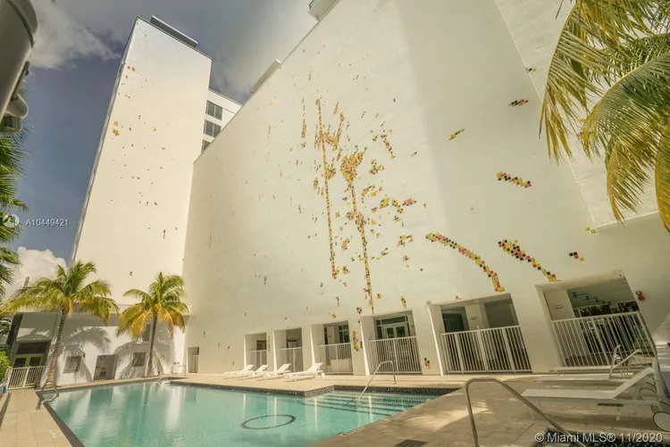 Gorlin at Aqua #603 image #52