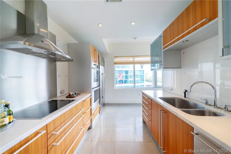 Gorlin at Aqua #603 image #8