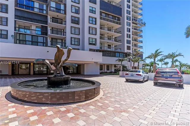 Brickell Bay Club #903 image #25