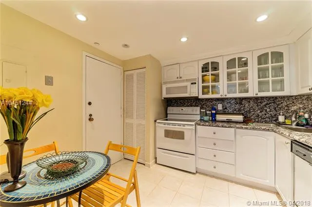 Brickell Bay Club #903 image #6