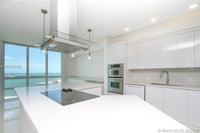 Emerald at Brickell #2101 image #12