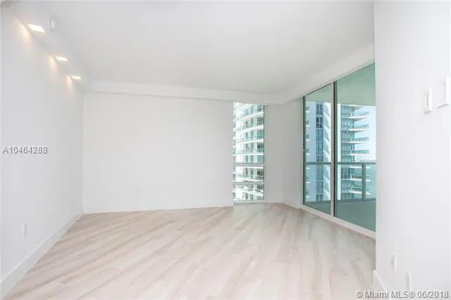 Emerald at Brickell #2101 image #19