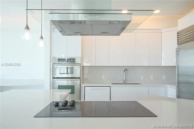Emerald at Brickell #2101 image #34