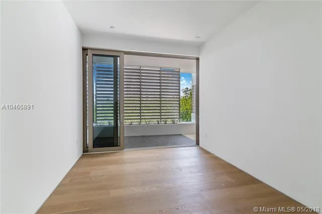 Louver House #PH2 image #10