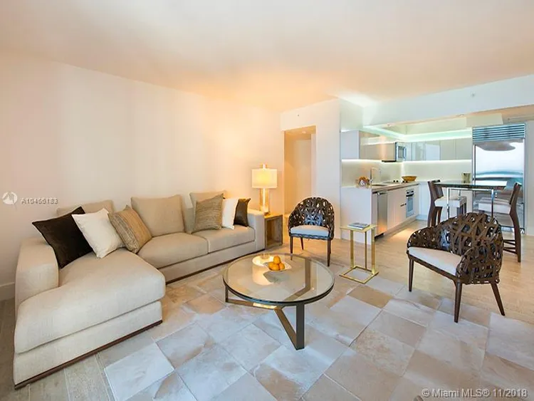 1 Hotel & Homes #922 image #12