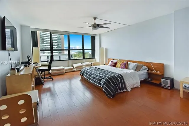 Palm Bay Yacht Club #801 image #14