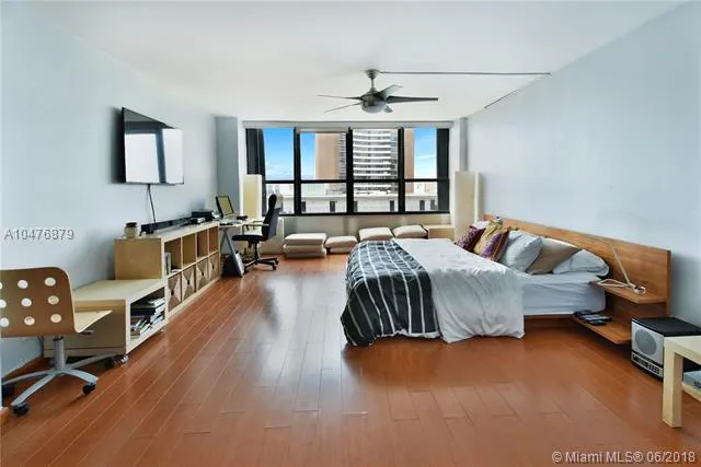 Palm Bay Yacht Club #801 image #15