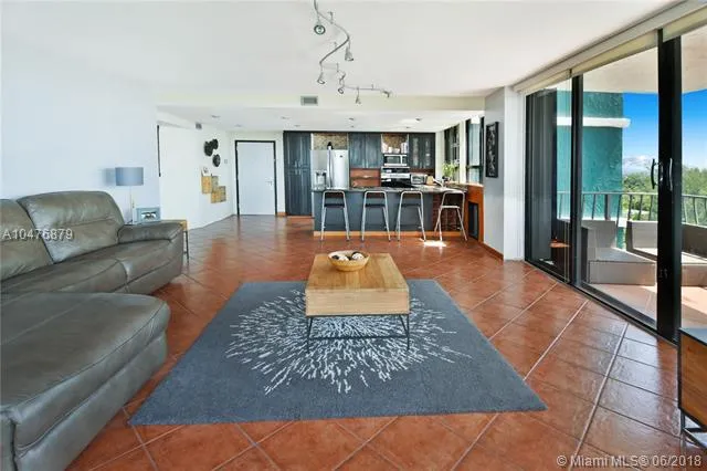 Palm Bay Yacht Club #801 image #21