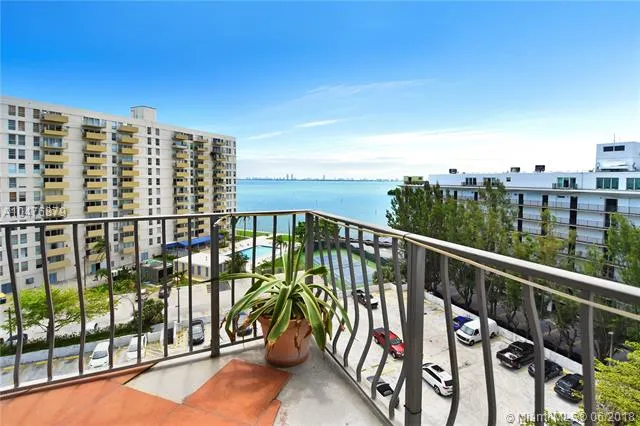 Palm Bay Yacht Club #801 image #24