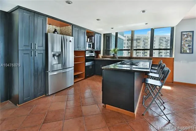 Palm Bay Yacht Club #801 image #9