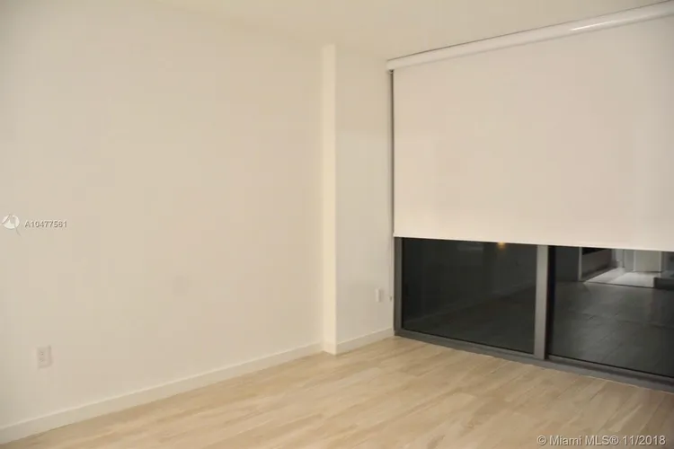 Icon Bay #3903 image #22