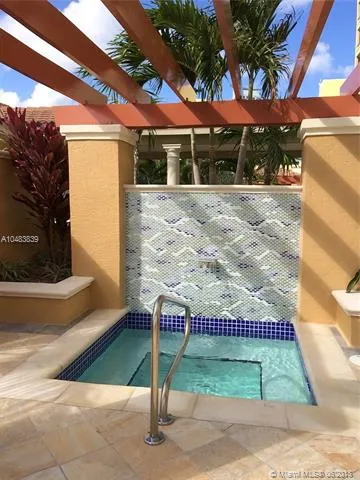 Yacht Club at Portofino #2208 image #11