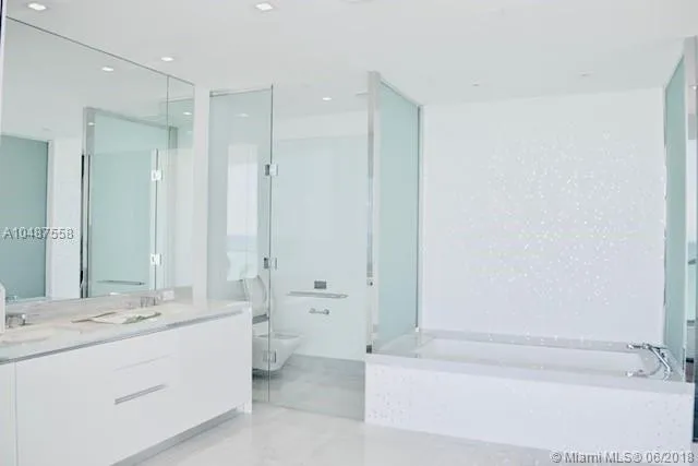 Jade Signature #705N image #13