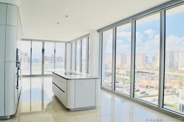 Jade Signature #705N image #8